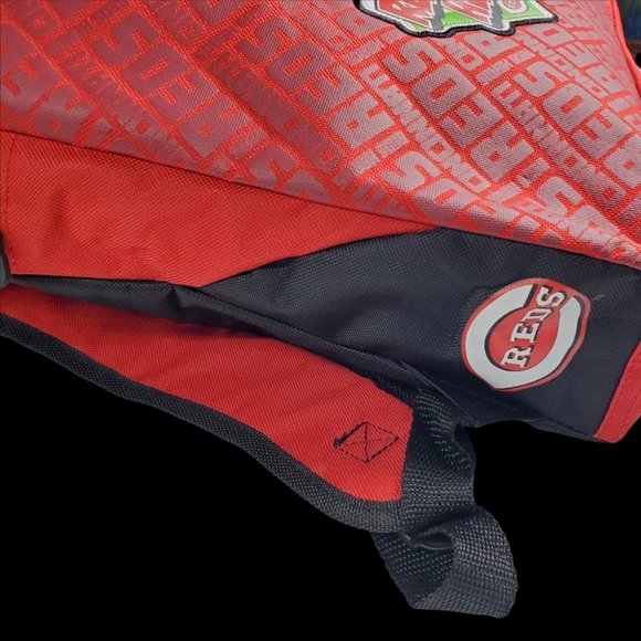 MLB Cincinnati Reds Heads Backpack 17.5 inch Tall in Red & Black Zippered Bag - Picture 7 of 9